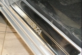 Alu-Frost Накладки на внутренние пороги с надписью, нерж. сталь, 2 шт. (3D) FORD Fiesta 09-