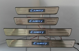 JMT Накладки на дверные пороги с логотипом и LED подсветкой, нерж. TOYOTA (тойота) Camry/Камри 12- - Автоаксессуары и тюнинг