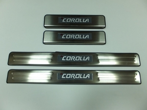JMT Накладки на дверные пороги с логотипом и LED подсветкой, нерж. TOYOTA (тойота) Corolla/Королла 13- - Автоаксессуары и тюнинг