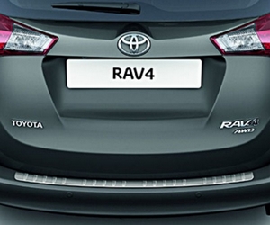 Toyota Накладка на задний бампер, нерж. TOYOTA (тойота) RAV4/рав 4 13- - Автоаксессуары и тюнинг