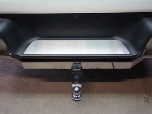 ТСС Накладка на задний бампер (лист зеркальный) TOYOTA (тойота) Hilux 15- - Автоаксессуары и тюнинг